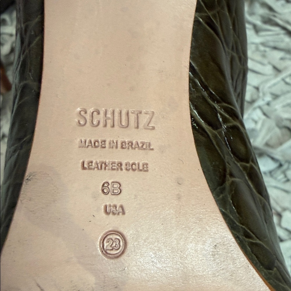 Maryana Welt Wild Leather Boot Military Green Crocodile-Embossed Leather - Picture 3 of 5